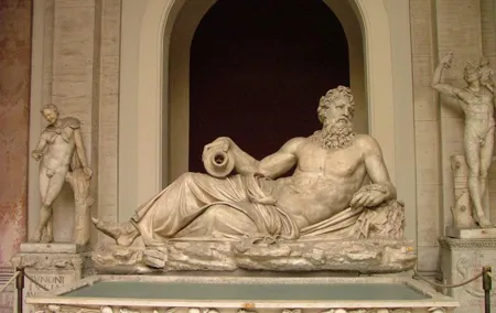 Skip-the-Line: Early Entrance Vatican Tour