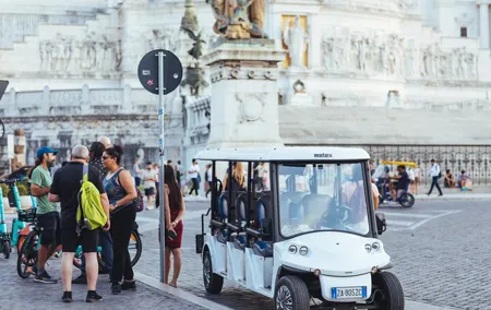Private Evening Golf Cart Tour of Rome with Aperitivo