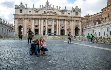 Rome in a Day Tour Including Vatican Sistine Chapel Colosseum and All Highlights