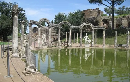 Tivoli: Hadrian's Villa and Villa d'Este, Semi-Private Tour