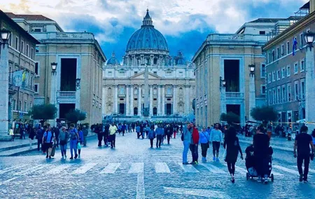 Skip-The-Line Tour: Vatican Museum & Sistine Chapel