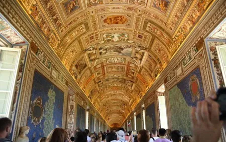 Early Morning Vatican Museums and Sistine Chapel semiprivate tour