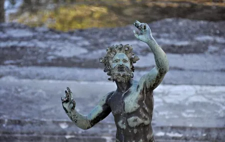 Full-Day Private Tour of Pompeii and Amalfi Coast from Rome