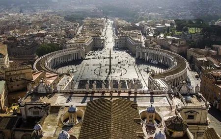 Private 4-Hour Tour of Vatican City and Rome Highlights with Hotel Pick up