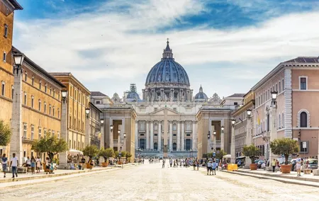 Rome Hop On Hop Off Open Bus + Vatican Museum Sistine Chapel Tour| Fast Track