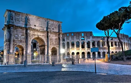 Colosseum, Palatine Hill, and Roman Forum Private Tour