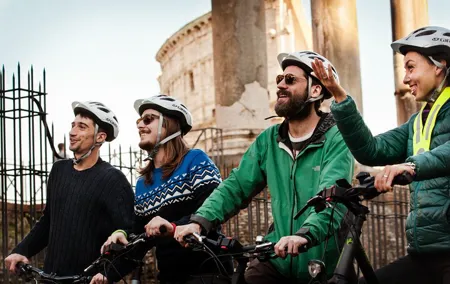 Private Rome City Bike Tour with quality Cannondale EBike