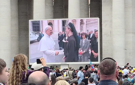 Rome :Papal Audience with Skip the Line Vatican Museums Guided Tour