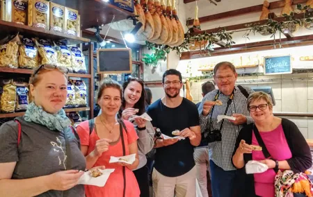 Budget-friendly Street Food Tour of Trastevere Quarter Smaller Group