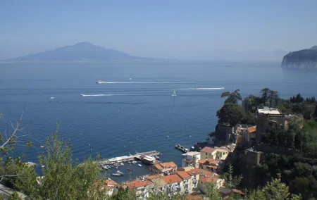 Private transfer from Rome to Sorrento