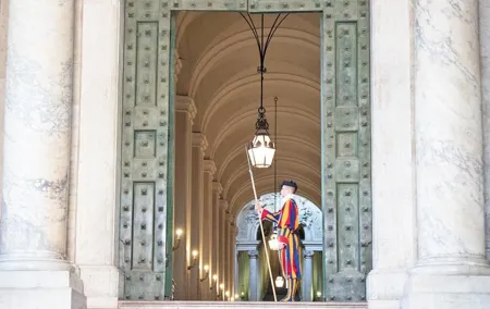 Wheelchair Accessible Sistine Chapel & Vatican Private Tour for Disable Visitors