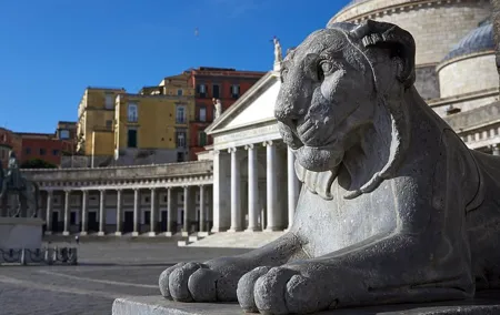 Semi-Private Day Trip to Pompeii and Naples from Rome