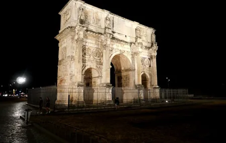 Ancient Rome at Dusk: Guided Walking Tour