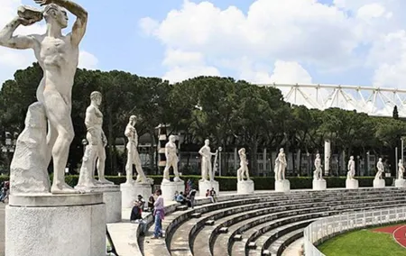 Fascist Rome Guided Tour: The Rise and Fall of Mussolini