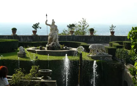 Historical Tour to Villa Adriana and Villa D’Este in Tivoli