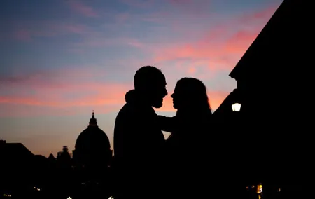 Night & Day Private Car/Walking Tour With Pro Photo Shoot in Rome