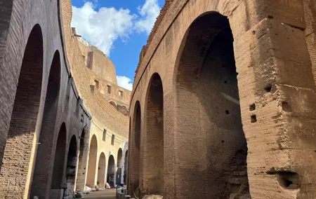 Complete Private Tour of Colosseum, Palatine Hill & Roman Forum