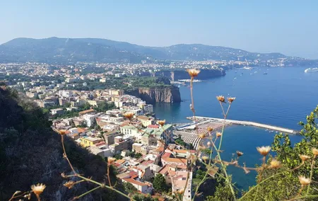 Tour on the Amalfi Coast: Sorrento and Positano, a day from Rome