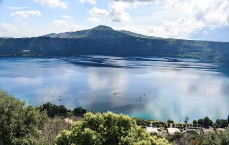 Castel Gandolfo - with private drop on and drop off