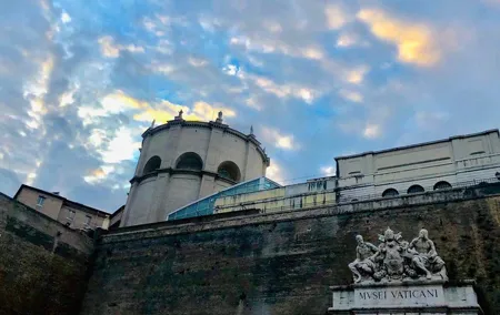 Vatican City Tour: Museums, Sistine Chapel and Basilica.