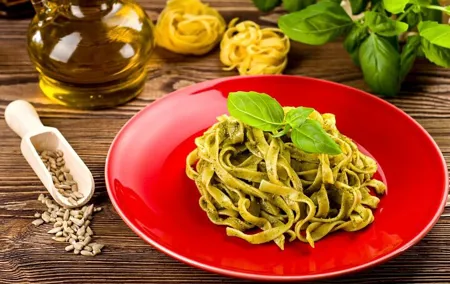 Pasta Cooking Class with Pesto Sauce Making in Rome City Center