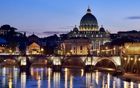 Rome by night: 3 hours tour with aperitivo or ice cream