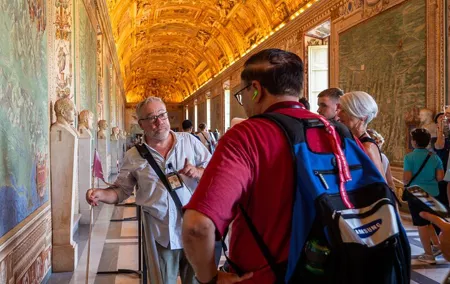 VIP Vatican Small Group Tour: Experience Art and History