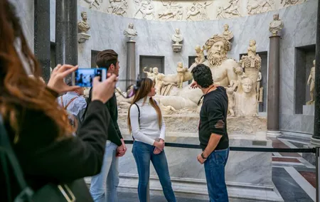 Grand Vatican Tour Full-day with Sistine Chapel and Borgia Rooms