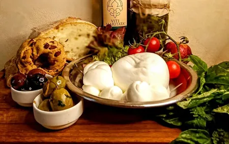 Rome Food Tasting with Wine Pairing Italian Authentic Flavors