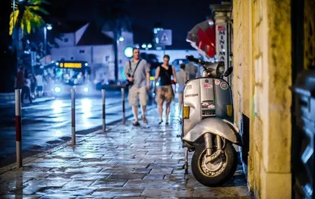 Vespa Tour with driver Rome By Night 3 hours