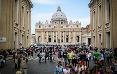 Premium Rome in a day: Vatican, Colosseum and Forum Private Tour with Pick-Up