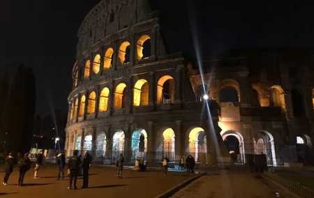 Rome by Night (2hrs) private and customizable tour