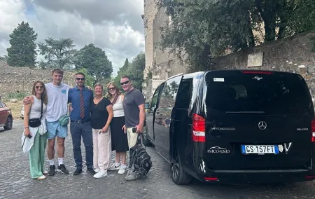 Private Guided Crypts and Catacombs Tour with Transfers