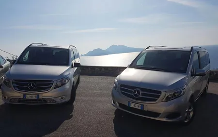 Private transfer from Rome to Positano or Sorrento plus 2 hrs stop in Pompeii