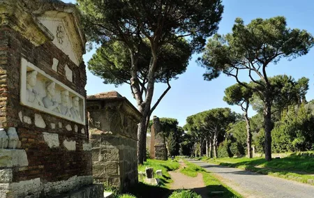 Catacombs Underground Exclusive Guided Tour, Ticket and Transfer from/to Rome