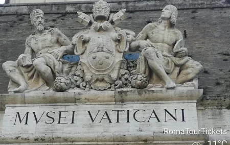 Vatican & Sistine chapel Guided tour without line VIP entrance