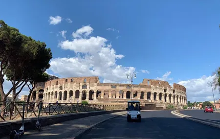 Private Rome Golf Cart Tour with Local Food Tasting
