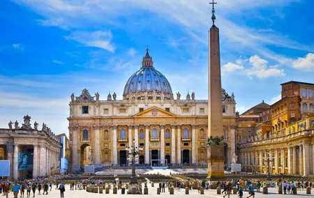 Official Private 3 Hour Vatican Tour with optional 1 way transfer