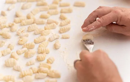Pasta & Tiramisu Class at a Local's Home in Rome