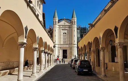 Cascia and Spoleto from Rome: Enjoy a Full-Day Private Tour