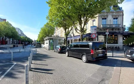 Private transfer from CDG or ORY airport to DisneyLand Paris