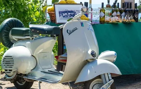 Rome Vespa Food Tour with driver 3/4 hours