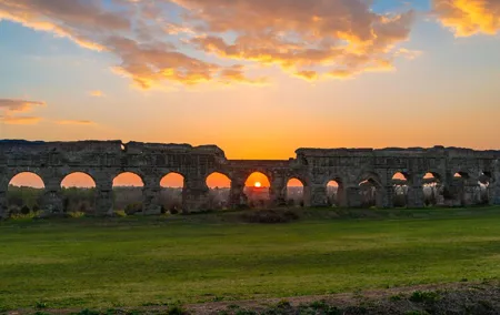 Private Tour Ancient Dark Rome: Catacombs and Aqueducts Park
