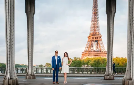 Photo shoot in the Eiffel Tower area