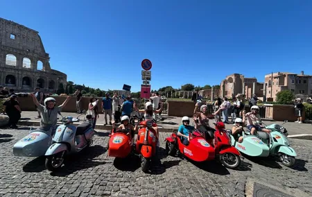 Rome Private Guided Tour in Vespa Sidecar with Aperitivo
