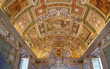 Small Group Tour Vatican Museums and Sistine Chapel