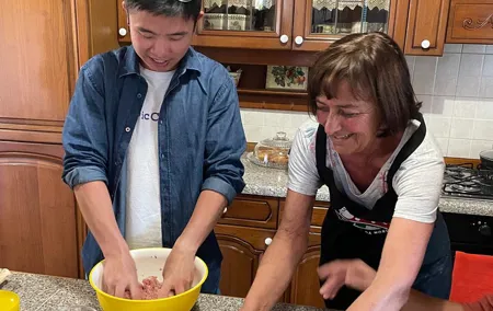 Private Home Cooking Class with Paola in Rome