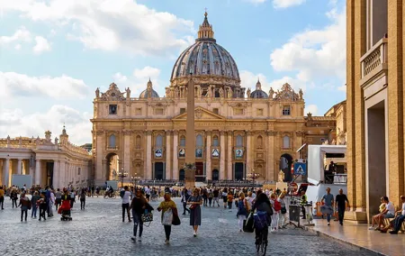 Guided Tour in Sistine Chapel and the Vatican