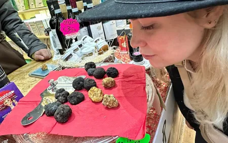 Wine Tasting and Food Tour at Vatican and Trionfale Farmers