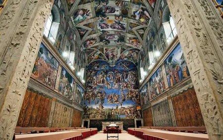 Rome: Vatican Museums Semi-Private Tour with Wine Tasting